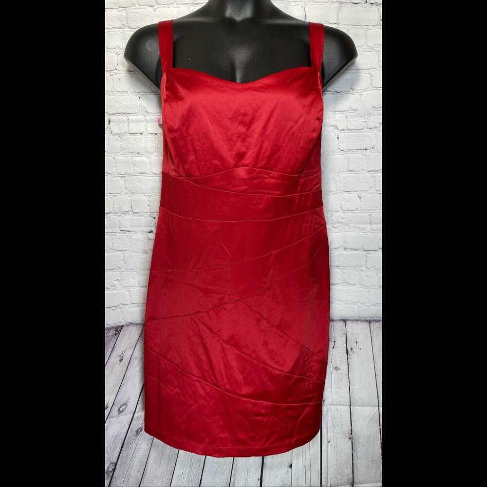 PLUS DRESS - Picture 4 of 4